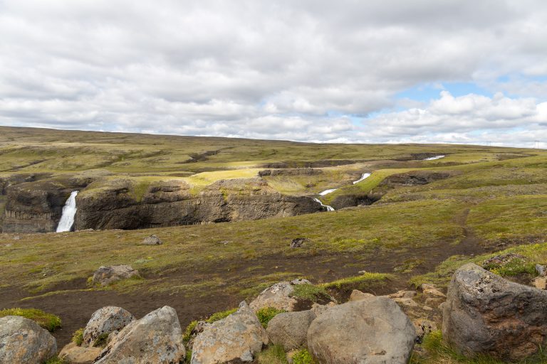 Fossá í Þjórsárdal oberhalb von Háifoss und Granni (rechts) ● ©2016