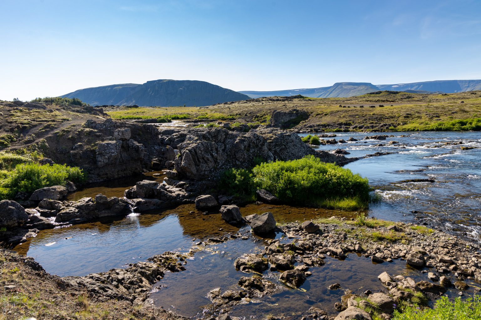 Hvalfjörður ● Laxfoss ● ©2021