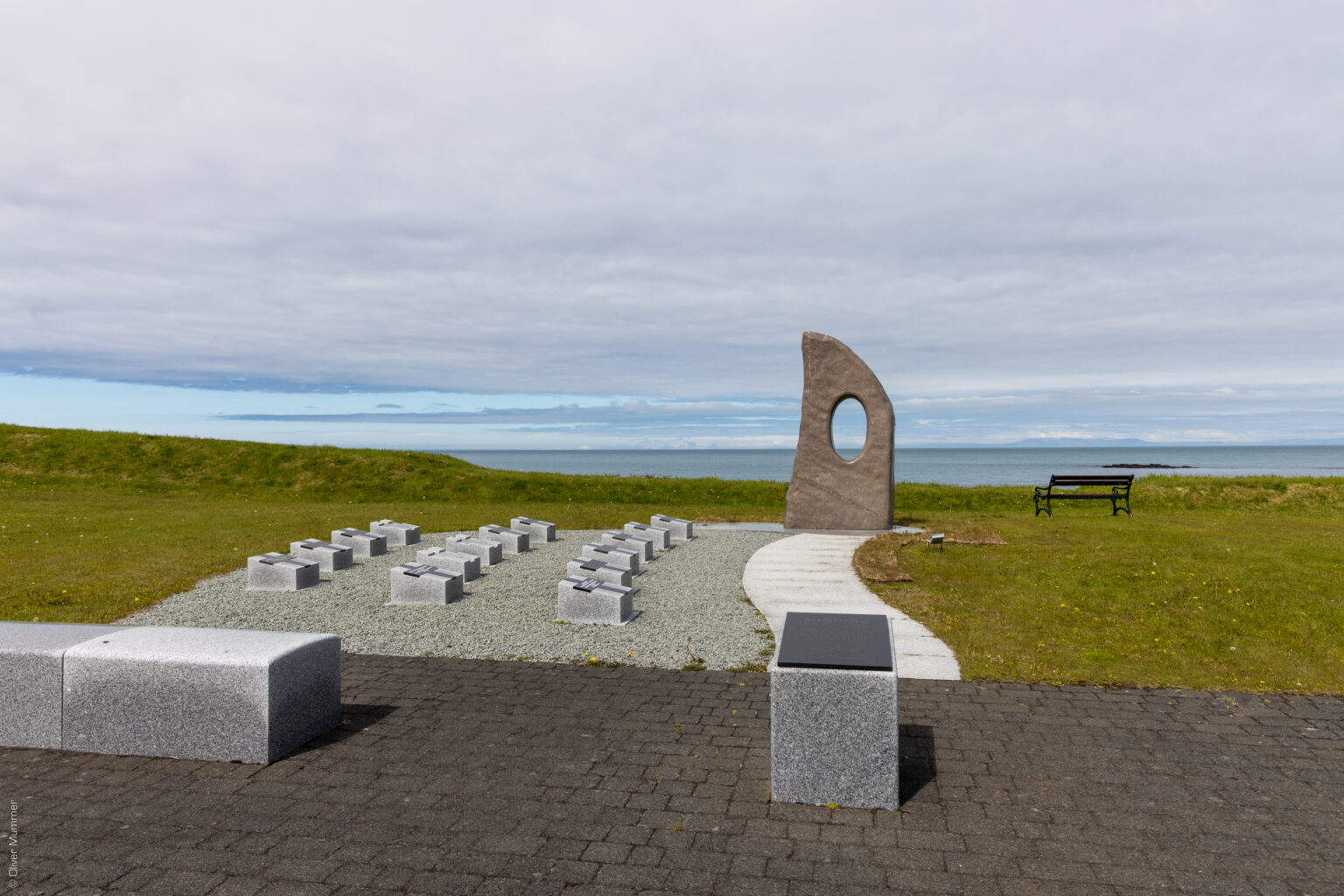 Ólafsvík ● 'Erinnerung an geliebte Menschen in der Ferne' ● ©2022