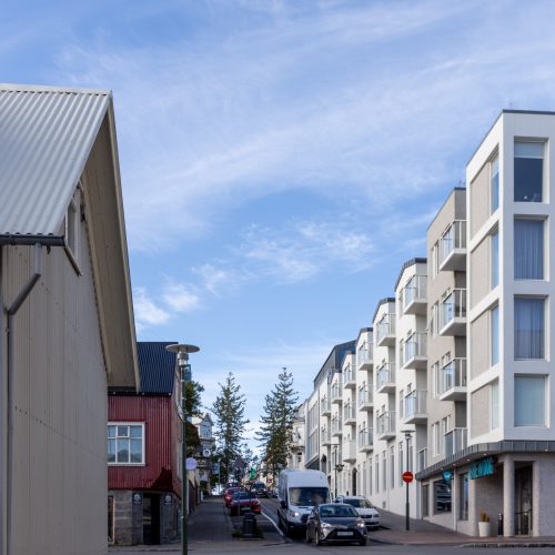 Reykjavík ● Straßenszenen ● Blick in die Frakkastígur ● ©2020