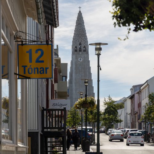 Reykjavík ● Straßenszenen ● Plattenladen '12 Tónar' in der Skólavörðustígur ● ©2020